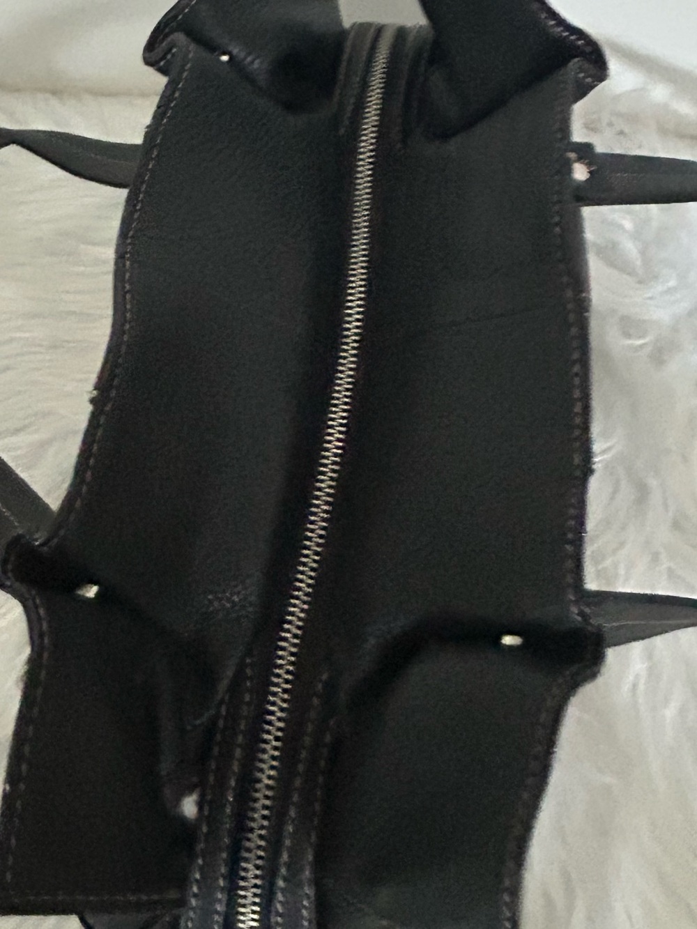 Tignanello Black Leather Shoulder Tote Satchel Multi Pocket Bag everyday tote - Picture 8 of 13
